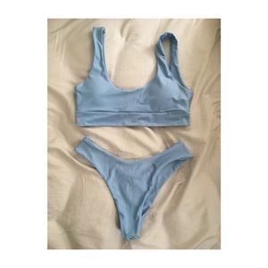 Zaful Scooped High Cut Bikini Set - M